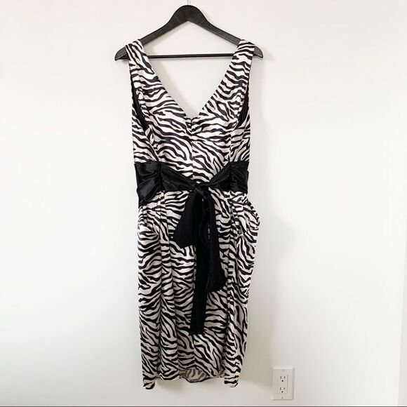 ONYX Nite Silky Zebra Print Cocktail Dress - Picture 4 of 8